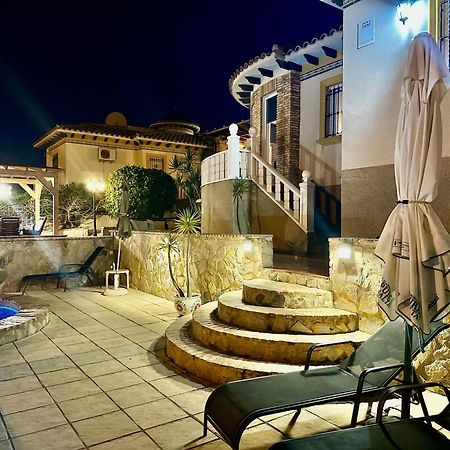 Casa Lilly-Rose, A Beautiful 3 Bedroom Detached Villa A Short Walk To The Villamartin Plaza & Golf Course Luaran gambar