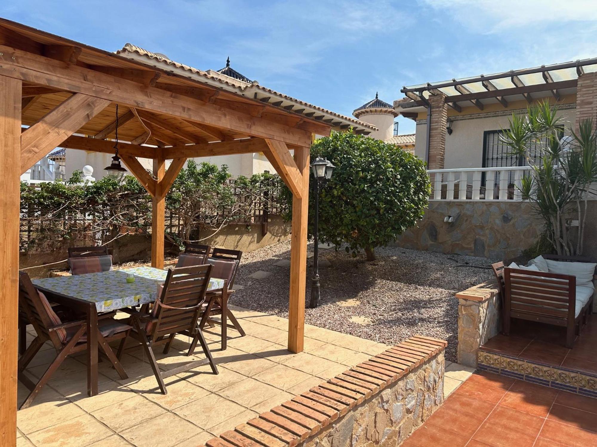 Casa Lilly-Rose, A Beautiful 3 Bedroom Detached Villa A Short Walk To The Villamartin Plaza & Golf Course Luaran gambar